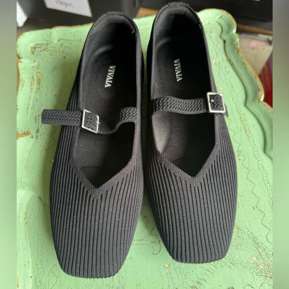 Vivaia Margot Mary Jane Flats Square Toe size 41 Wide (10W) - Picture 5 of 5